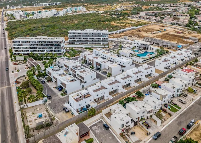 Modern With Stunning Bay Views Apartamento *